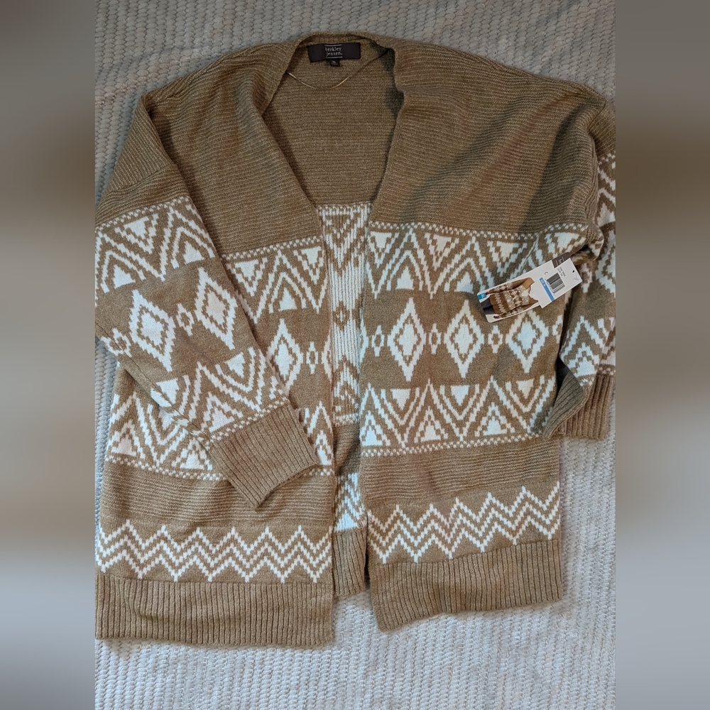 NWT Berkley Jensen Tan Aztec Cardigan XL
